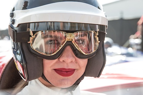 Pictures (almost) without words