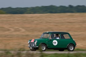 Bild zu Bildergalerie RAID Suisse-Paris 2013