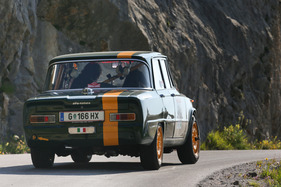 Alfa Romeo Giulia Ti (1964) an der Ennstal-Classic 2013 (1964) Alfa Romeo Giulia Ti (1964) an der Ennstal-Classic 2013 (1964)