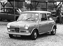 Bild: Austin Mini Cooper (1965) - bei einer Testfahrt