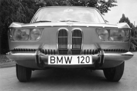 BMW 2000 CS (1965) - Vorderansicht (1965) BMW 2000 CS (1965) - Vorderansicht (1965)