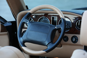 Bentley Azure (2002) (2002) Bentley Azure (2002) (2002)