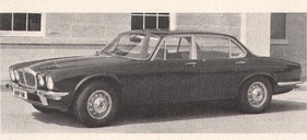 Daimler Sovereign 4,2-Liter-Motor - 170 HP (1974) Daimler Sovereign 4,2-Liter-Motor - 170 HP (1974)