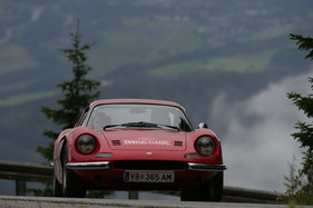 Ferrari 246 GT Dino (1972) - an der Ennstal Classic 2011 (EP4 222) (1972) Ferrari 246 GT Dino (1972) - an der Ennstal Classic 2011 (EP4 222) (1972)