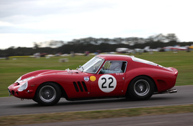 Ferrari 250 GTO (1962) - im Rennen der RAC TT Celebration am Goodwood Revival 2012