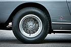 Ferrari 330 GT (1967) - die Speichenräder stehen dem Wagen gut
