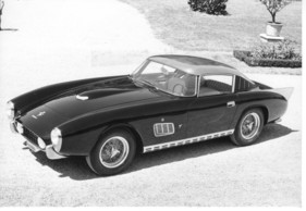 Ferrari 410 Superamerica (1957) - speziell war der ungewöhnliche Farb- und Materialmix - Originalaufnahme von 1957