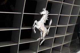 Ferrari 410 Superamerica Scaglietti (1957) - Das springende Pferd auf dem Kühlergrill