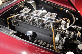 Ferrari 410 Superamerica Scaglietti (1957) - War für lange Zeit der grösste Ferrari-Motor in einem Strassenfahrzeug