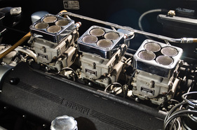 Ferrari 410 Superamerica Scaglietti (1957) - Weber-Vergaser auf dem 5-Liter-V12-Motor