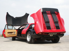 Ferrari 512 BB (1981) - orientiert sich am Rennwagen (1981) Ferrari 512 BB (1981) - orientiert sich am Rennwagen (1981)