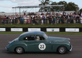 Jaguar Mk VII (1954) - Rennen R5 und R12 - St Mary's Trophy am Goodwood Revival 2012 (1954) Jaguar Mk VII (1954) - Rennen R5 und R12 - St Mary's Trophy am Goodwood Revival 2012 (1954)