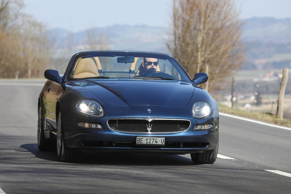 Maserati Spyder Cambiocorsa (2003) - ... The open-top Maserati is up for anything