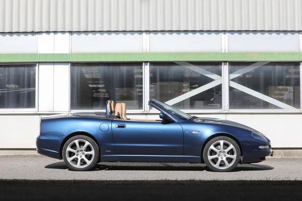 Maserati Spyder Cambiocorsa (2003) - significantly shorter wheelbase than the Coupé