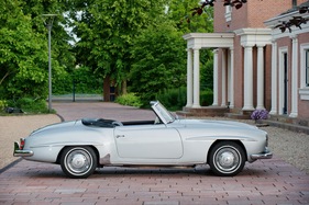 Mercedes-Benz 190 SL (1958) - angeboten als Lot 112 an der Versteigerung von RM Auctions in London am 31. Oktober 2012 (1958) Mercedes-Benz 190 SL (1958) - angeboten als Lot 112 an der Versteigerung von RM Auctions in London am 31. Oktober 2012 (1958)