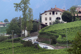Mercedes Benz 220 S Cabriolet W 180 (1958) - ADAC Trentino Classic 2013 - Oldtimer-Wanderung um den Autozug-Pokal (1958) Mercedes Benz 220 S Cabriolet W 180 (1958) - ADAC Trentino Classic 2013 - Oldtimer-Wanderung um den Autozug-Pokal (1958)