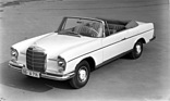 Mercedes-Benz 220 SE (1962) - bildhübsches Cabriolet mit Platz für die ganze Familie