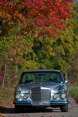 Mercedes-Benz 300 SEL 6.3 (1972) - Die Front mit den Zusatzscheinwerfern signalisierte den Wunsch nach Vorfahrt
