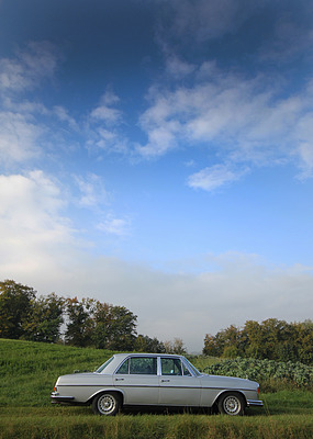 Mercedes-Benz 300 SEL 6.3 (1972) - rund fünf Meter lang und kaum auffallender als andere Mercedes-Limousine der Zeit
