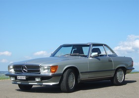 Mercedes-Benz 300 SL (1987) - einer von einer Handvoll handgeschalteter 300 SL in der Schweiz