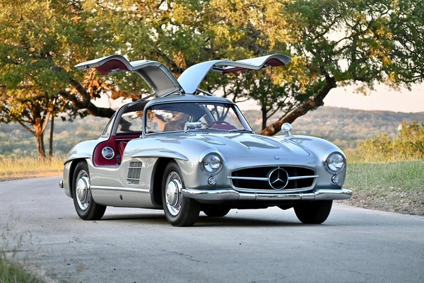 Image: Mercedes-Benz 300 SL Gullwing (1956) - Lot 26 at the Bonhams Miami auction on May 4, 2024