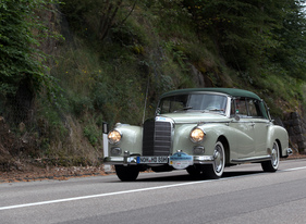 Mercedes Benz 300d Cabriolet D W 109 (1959) - ADAC Trentino Classic 2013 - Prolog um den Dekra Pokal (1959)