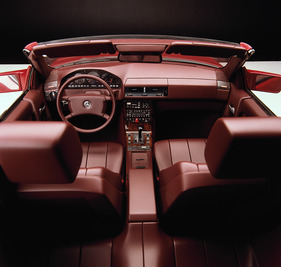Mercedes Benz 500 SL (1990) - elegantes Interieur (1990)