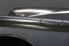 Porsche 911 S (1967) - im Verkehrszentrum des Deutschen Museums - mit Edelstahlkarosserie (1967)