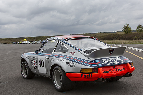 What a great article on the Porsche Taycan