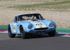 TVR Griffith (1964) - im Rennen R7 der Gentlemen Drivers am AvD Oldtimer Grand Prix 2013 (1964)